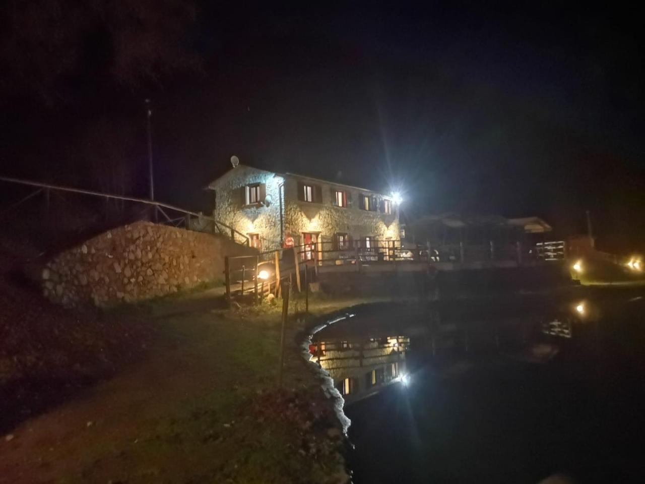 Taverna Del Dolmen Millesimo Ngoại thất bức ảnh